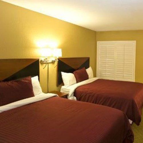 Hotel Miramar San Clemente Oda fotoğraf
